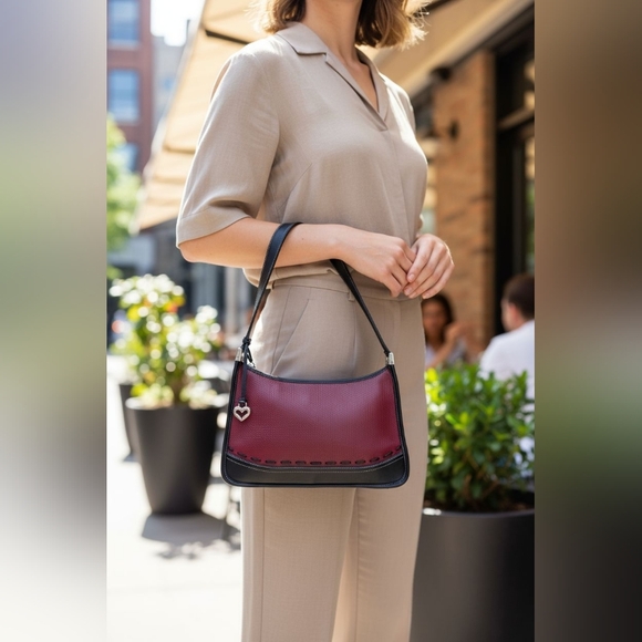 Vintage Brighton Leather Shoulder Bag - Picture 1 of 14